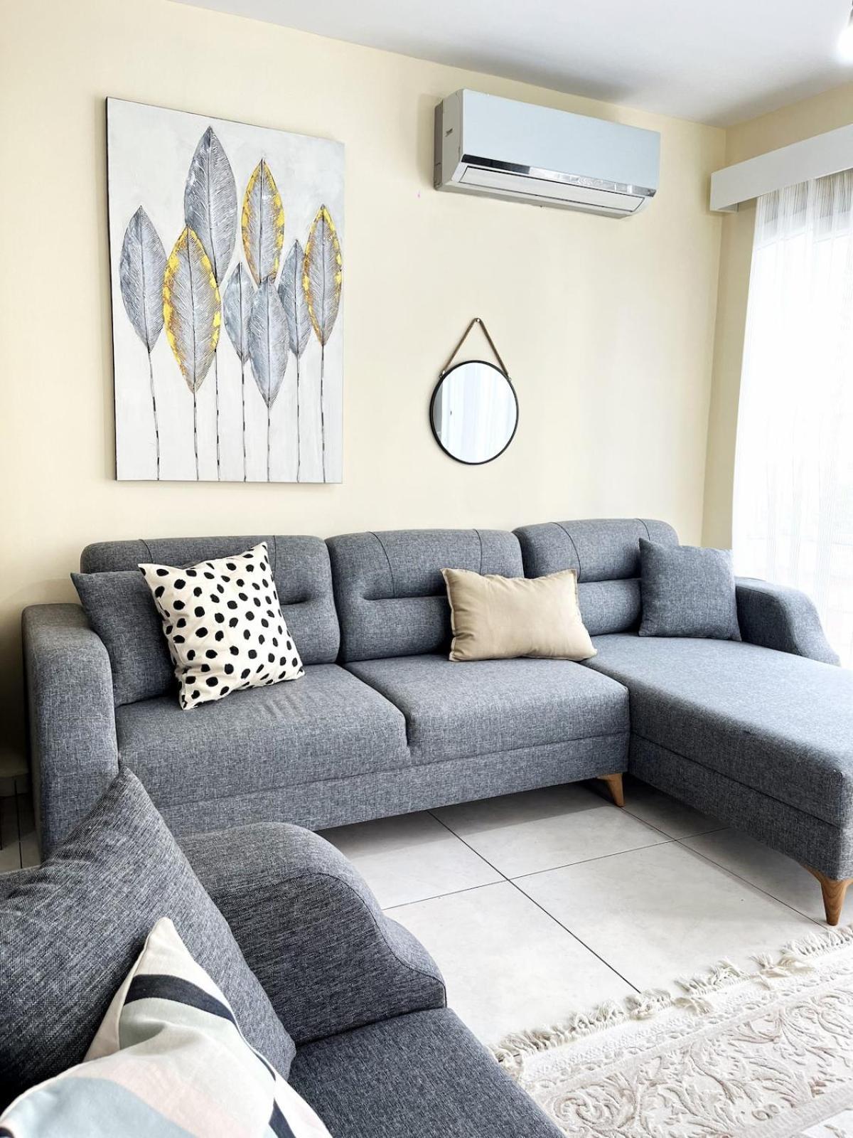 Weekend Apartments 3Br キレニア エクステリア 写真